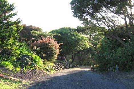 Photo of property in 671 East Coast Road, Browns Bay, Auckland, 0630