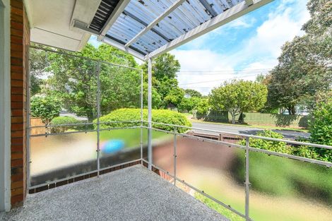 Photo of property in 2/174 Campbell Road, Greenlane, Auckland, 1061