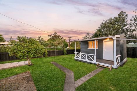 Photo of property in 2/17 Roberts Road, Te Atatu South, Auckland, 0610