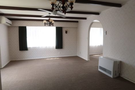 Photo of property in 75 Nimmo Avenue East, Waikanae, 5036