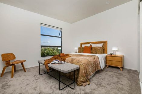 Photo of property in 11/40 Scarlet Oak Drive, Schnapper Rock, Auckland, 0632