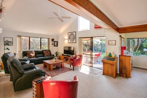 Photo of property in 118 York Avenue, Greenmeadows, Napier, 4112