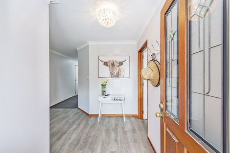 Photo of property in 3 Oldham Place, Darfield, 7510