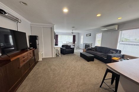 Photo of property in 13 Kennedys Road, Whenuapai, Auckland, 0814