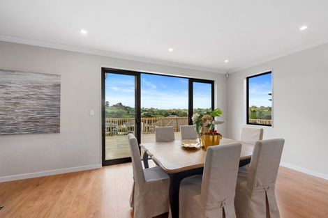 Photo of property in 8 Lumber Rise, Swanson, Auckland, 0614