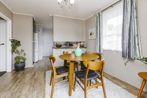 Photo of property in 34 Cramond Drive, Mangere East, Auckland, 2024