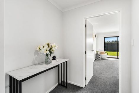 Photo of property in 9 Kingsdowne Drive, West Melton, 7618