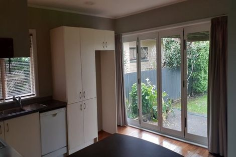 Photo of property in 28 Oldham Avenue, Onekawa, Napier, 4110