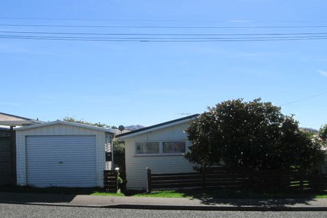 Photo of property in 96 Bracken Road, Paparangi, Wellington, 6037