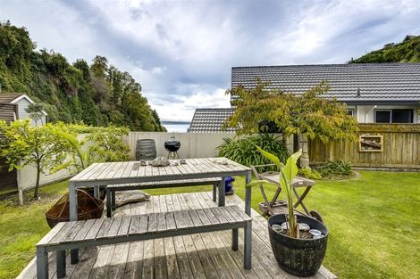 Photo of property in 135 Milton Road, Bluff Hill, Napier, 4110