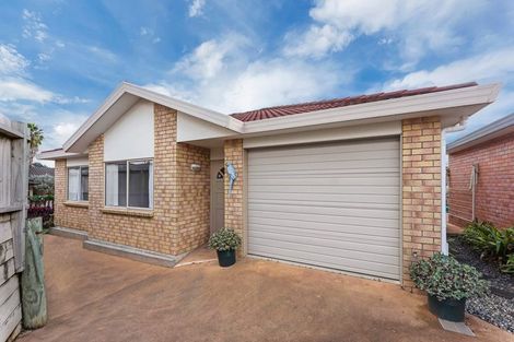 Photo of property in 11/169 Sturges Road, Henderson, Auckland, 0612