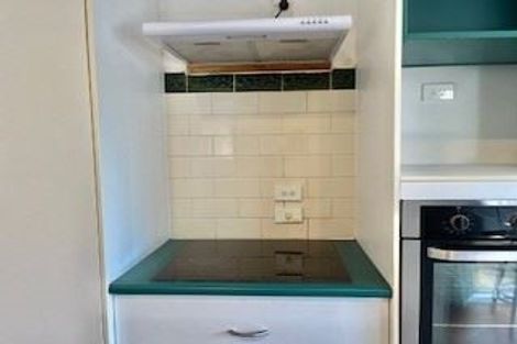 Photo of property in 98 Hillsborough Road, Hillsborough, Auckland, 1042