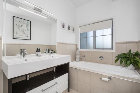 Photo of property in 143 Pyes Pa Road, Pyes Pa, Tauranga, 3112