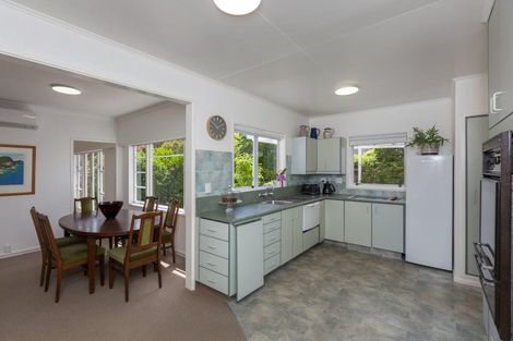 Photo of property in 29 Kohekohe Road, Waikanae, 5036