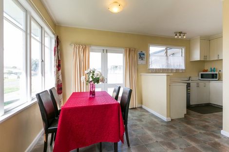 Photo of property in 1315 Jubilee Street, Mayfair, Hastings, 4122