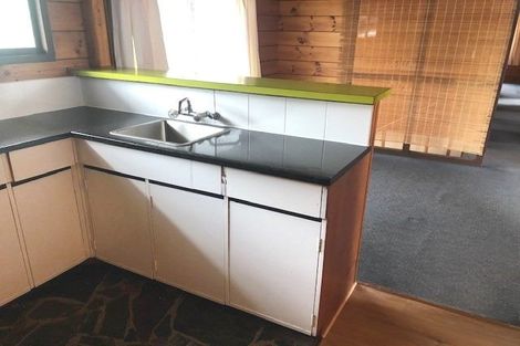 Photo of property in 30 Sikkim Crescent, Clover Park, Auckland, 2019