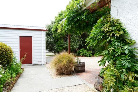 Photo of property in 10 Naylor Street, Waimate, 7924