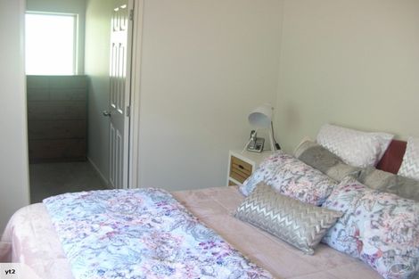 Photo of property in 40 Rushgreen Avenue, Pahurehure, Papakura, 2113