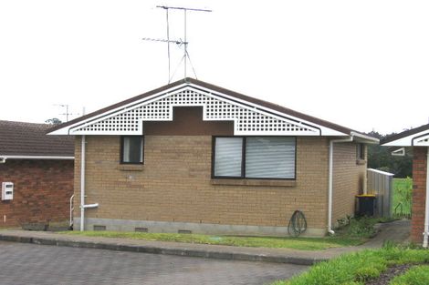 Photo of property in Shepherds Park Retirement Village, 16/2 John Bracken Way, Beach Haven, Auckland, 0626