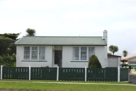 Photo of property in 6 Polson Street, Castlecliff, Whanganui, 4501