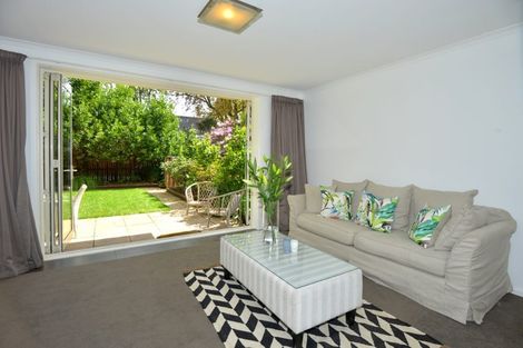 Photo of property in 2/78 Holly Road, St Albans, Christchurch, 8014