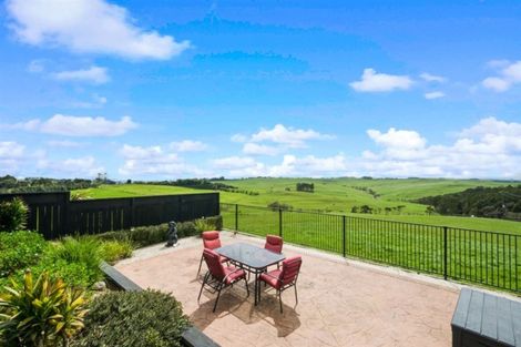 Photo of property in 55 Alf Access Road, Helensville, 0875