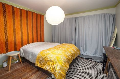 Photo of property in 36 Jellicoe Street, Martinborough, 5711