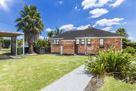 Photo of property in 2 Leander Road, Bayswater, Auckland, 0622
