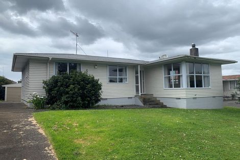 Photo of property in 36 Larne Avenue, Pakuranga Heights, Auckland, 2010