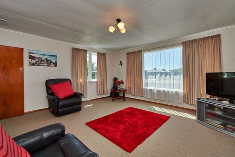 Photo of property in 52 Exeter Crescent, Takaro, Palmerston North, 4412