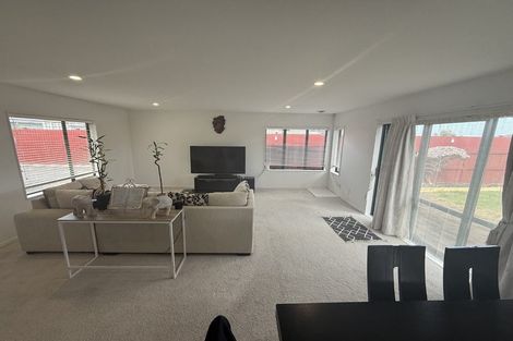 Photo of property in 1/338 Mount Albert Road, Mount Roskill, Auckland, 1041