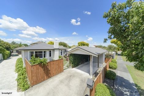 Photo of property in 22 Akaroa Avenue, Awapuni, Palmerston North, 4412