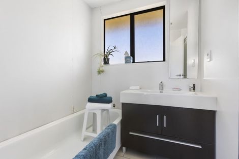 Photo of property in 17 Parry Crescent, Lake Hawea, 9382