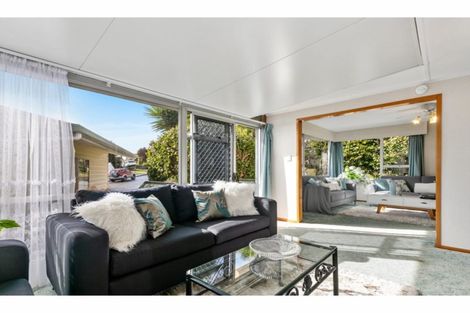 Photo of property in 18 Carina Crescent, Torbay, Auckland, 0630