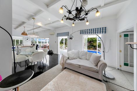 Photo of property in 355 Ridge Road, Paremoremo, Albany, 0793