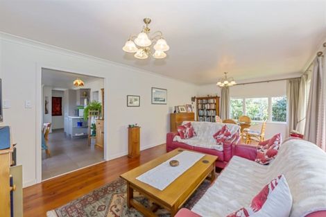 Photo of property in 1/16 Puriri Avenue, Greenlane, Auckland, 1051