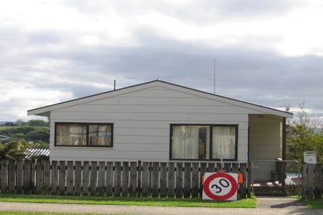 Photo of property in 21 Westwood Street, Bellevue, Tauranga, 3110