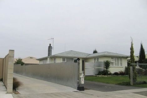 Photo of property in 4 Nikau Street, Taradale, Napier, 4112