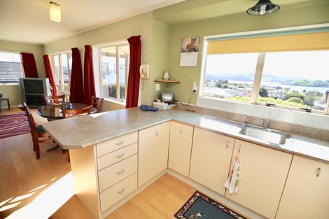 Photo of property in 10b Long Street, Raglan, 3225