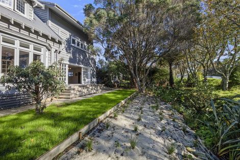 Photo of property in 18a Annandale Street, Lynmouth, New Plymouth, 4310