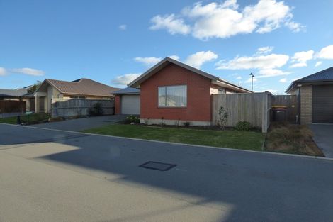 Photo of property in 6 Charente Way, Yaldhurst, Christchurch, 8042