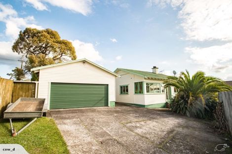 Photo of property in 89 Sunnyside Road, Sunnyvale, Auckland, 0612