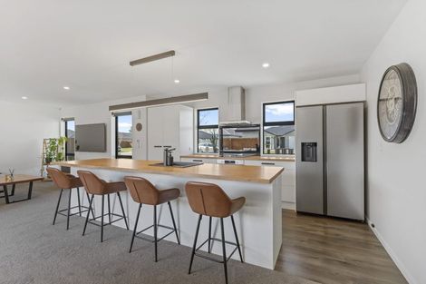 Photo of property in 30 Mcquillan Avenue, Woodend, 7610