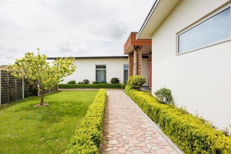 Photo of property in 171 Oroua Road, Kairanga, Palmerston North, 4475