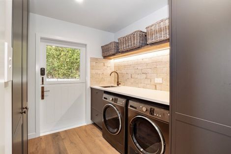 Photo of property in 153 Karewa Parade, Papamoa Beach, Papamoa, 3118