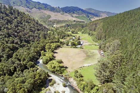 Photo of property in 275 Riwaka Valley Road, Riwaka, Motueka, 7198