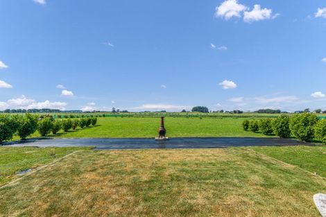 Photo of property in 858d Rangiotu Road, Rangiotu, Palmerston North, 4477