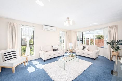 Photo of property in 2 Rubens Place, Burnside, Christchurch, 8053