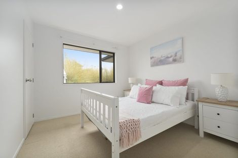 Photo of property in 27a Chorley Avenue, Massey, Auckland, 0614