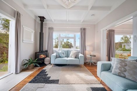 Photo of property in 249 Monowai Road, Wainui, Silverdale, 0994